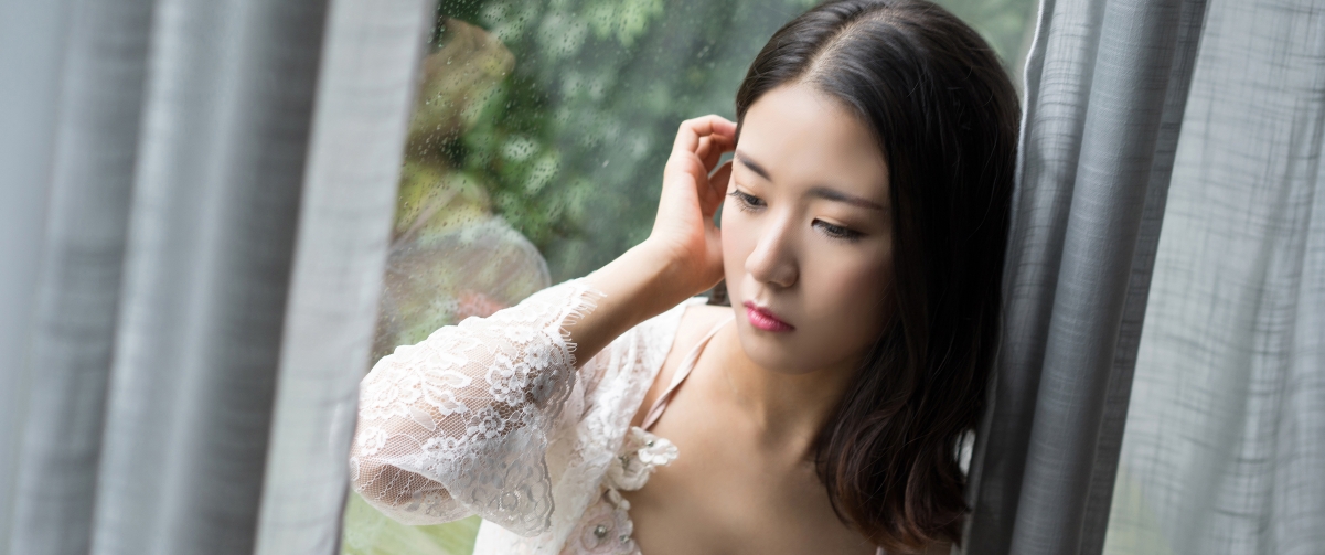 Beautiful Model Ning in Sexy White Lingerie