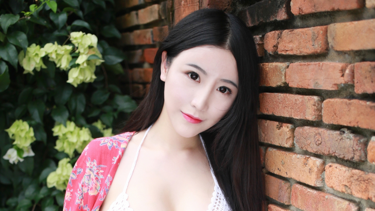 Xie Zhixin outdoor photo pure and beautiful