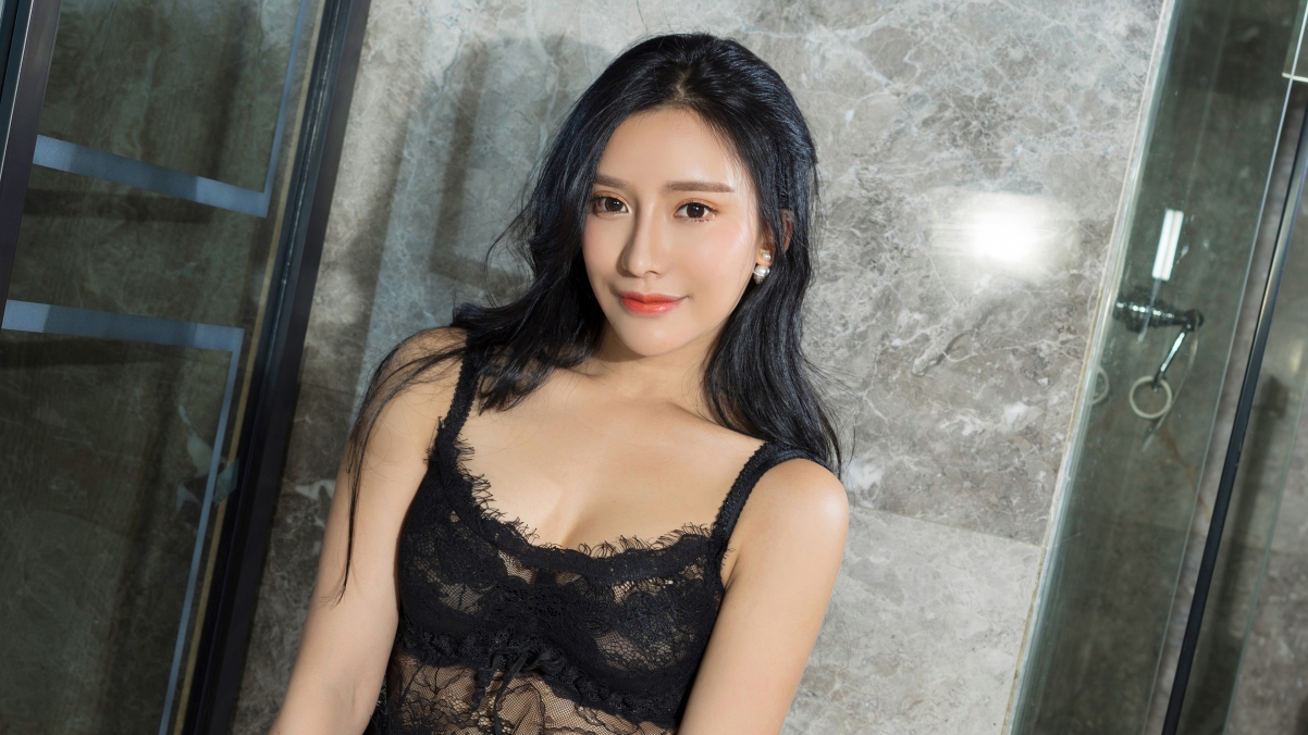 Konishi black lingerie sexy beauty 4k
