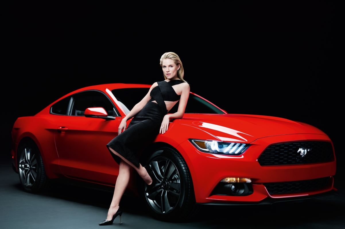 Sienna Miller Ford Automobile Beauty