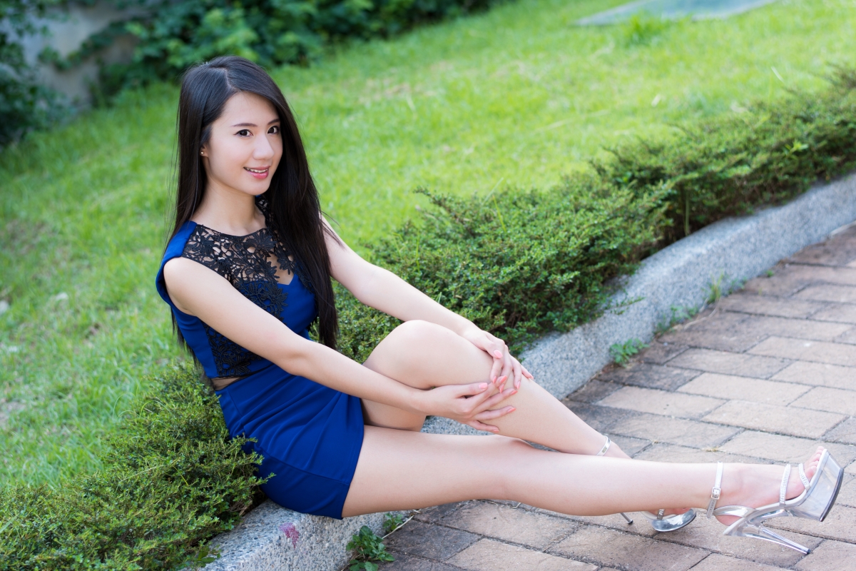 Beautiful beauty, face, hair, legs, blue