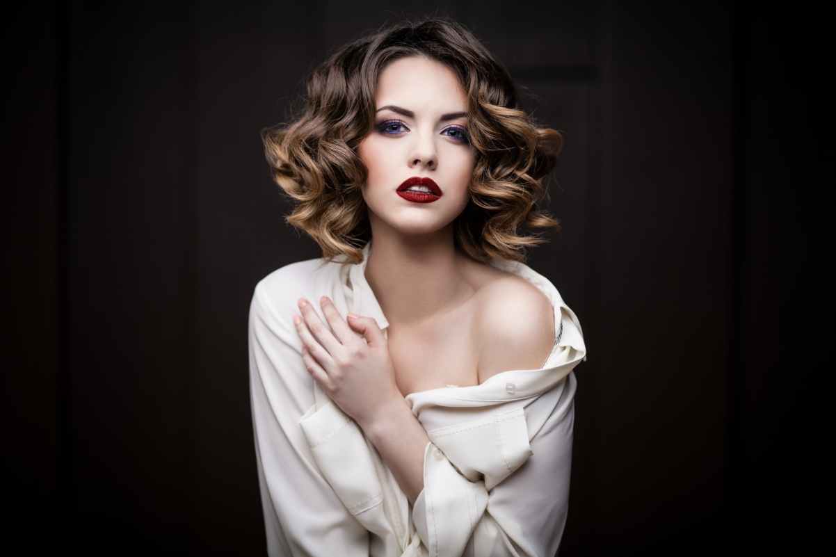 Female Model Makeup 5K HD Beauty