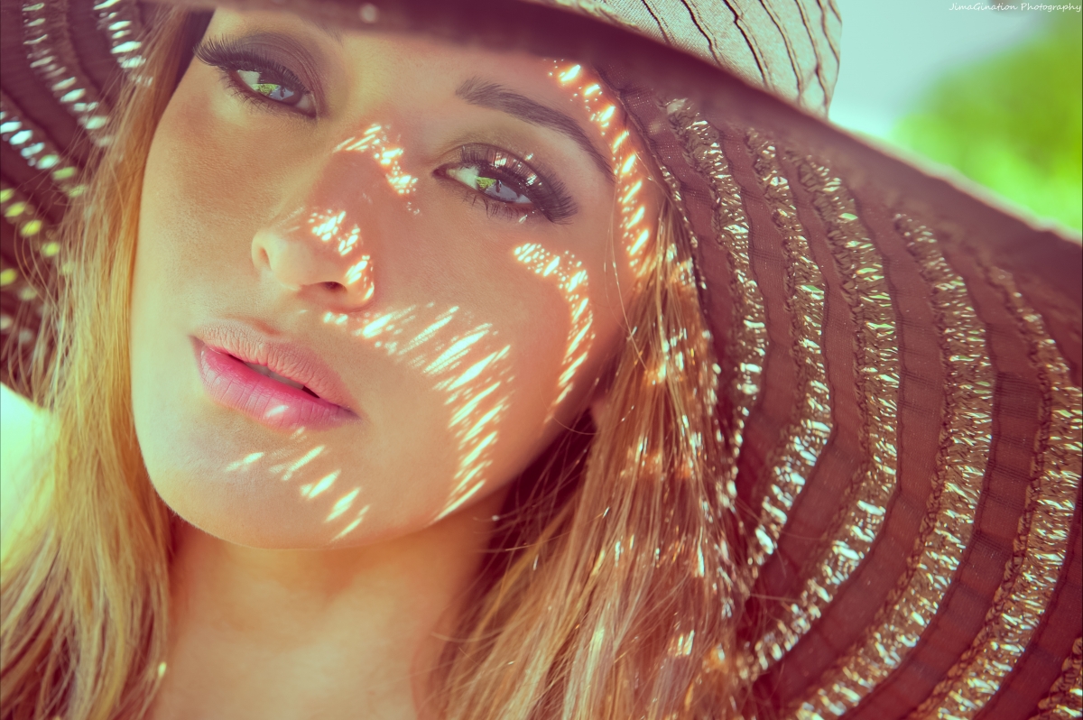 Girl beautiful blonde hat 5K beauty