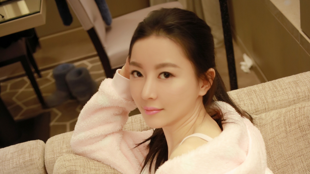 Mu Yuqian is beautiful and seductive beauties 384