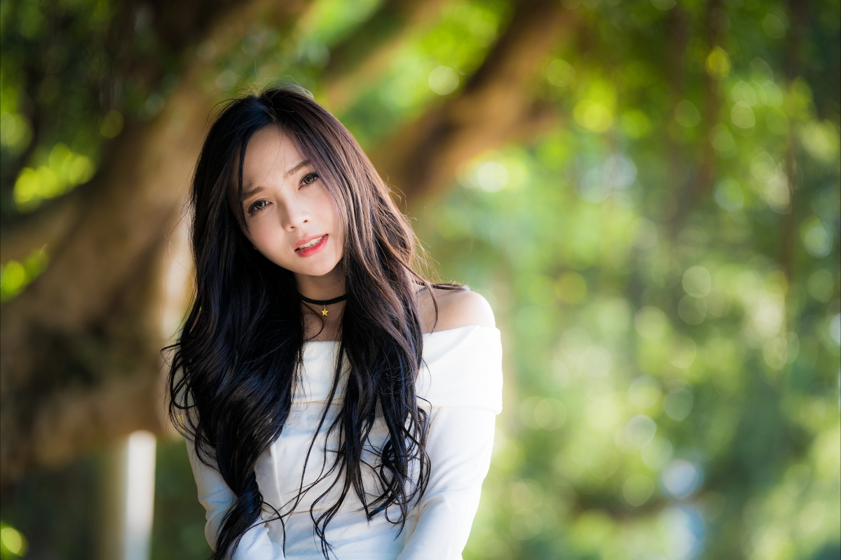 Beauty long hair white skirt green