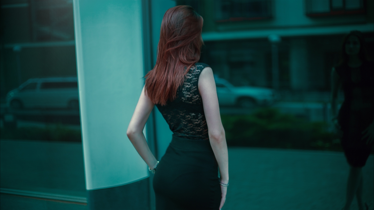 Behind the beauty beautiful fart elegant 5K