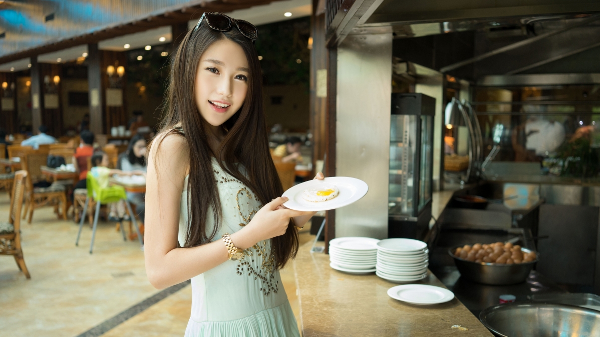 Liu Yining Lynn