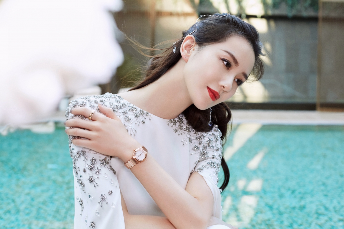 Liu Shishi Side Face HD Picture 5k Wallpaper