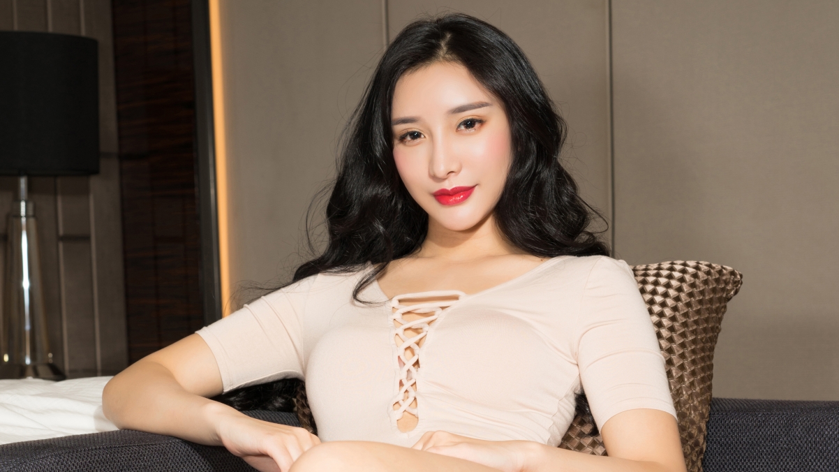 Carat goddess Xiaoxi is seductive and noble