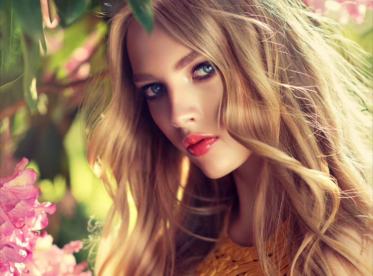 Blonde beauty outdoor photography 4k pictures
