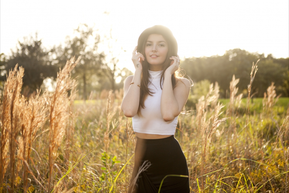 Outdoor girl