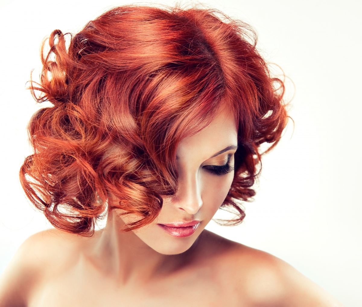 Beautiful model with red hair and curly hair 4K
