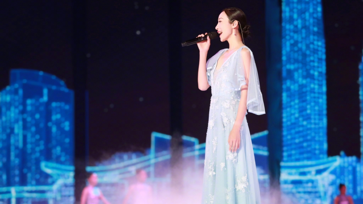 Han Xue stage Han Xue side face 4k beauty
