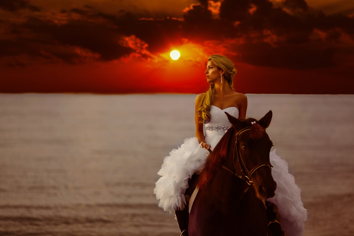 Sea girl horse sunset 5k landscape