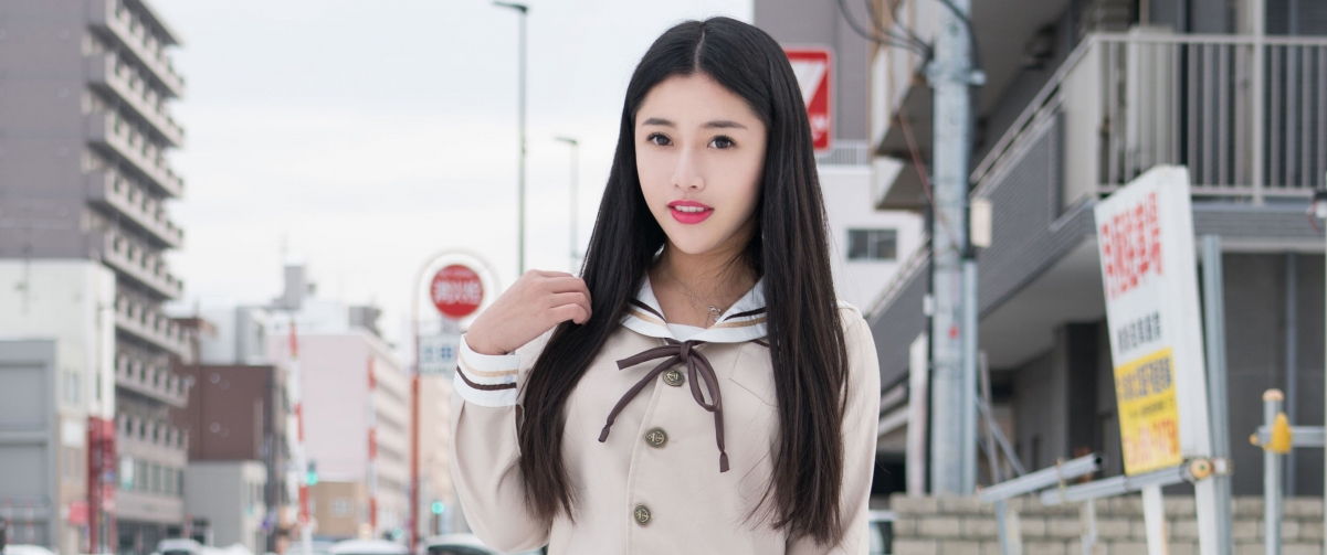 Chen Jiajia long hair white shirt beauty
