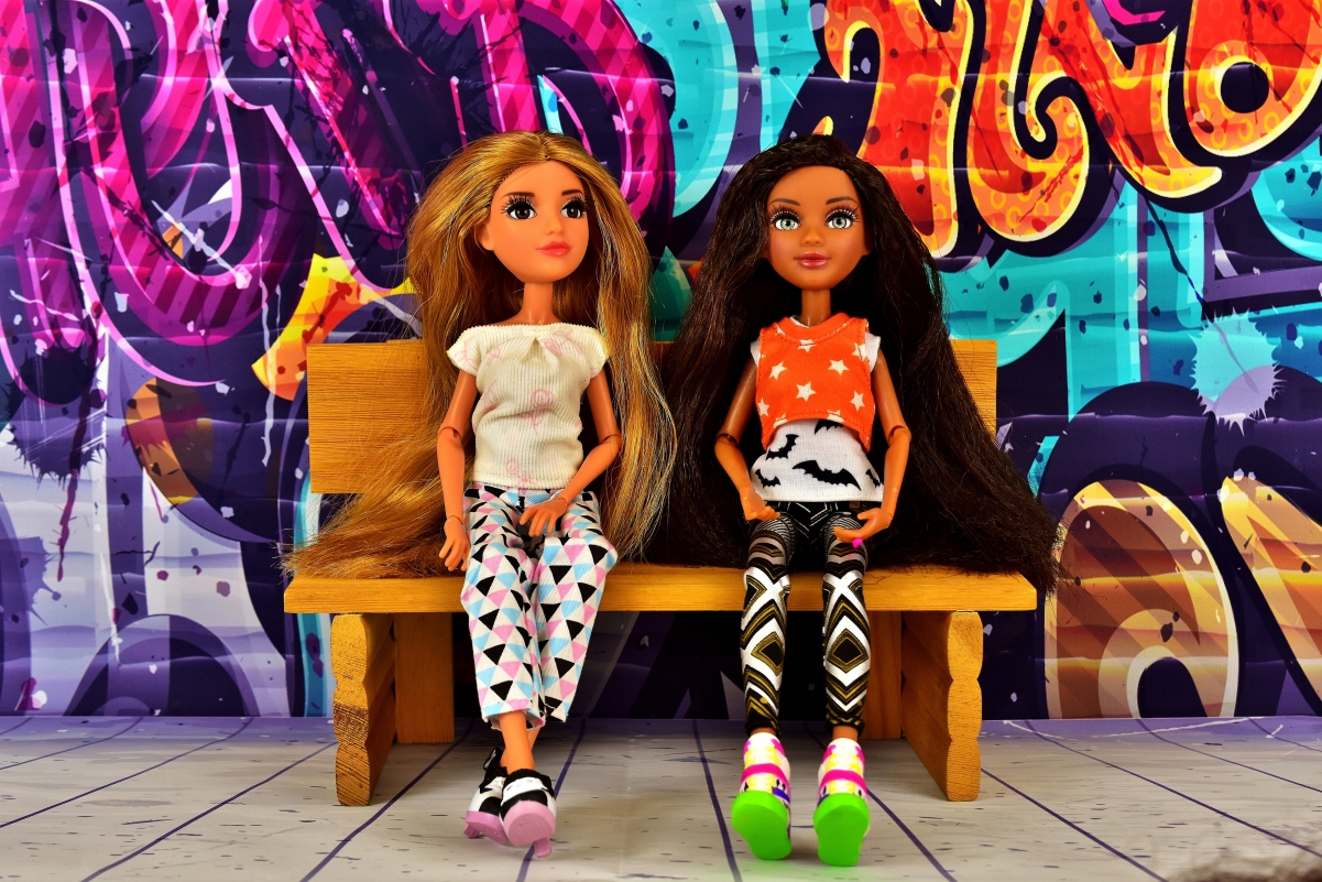 Girlfriend friendship doll sitting
