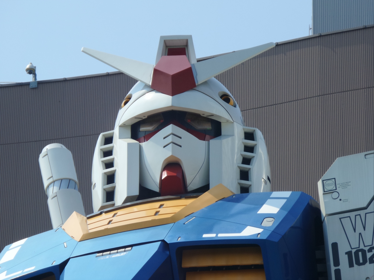 Gundam Robot Mech 5K Wallpaper