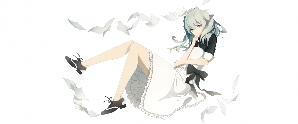 Hatsune girl with fish screen wallpaper 3440