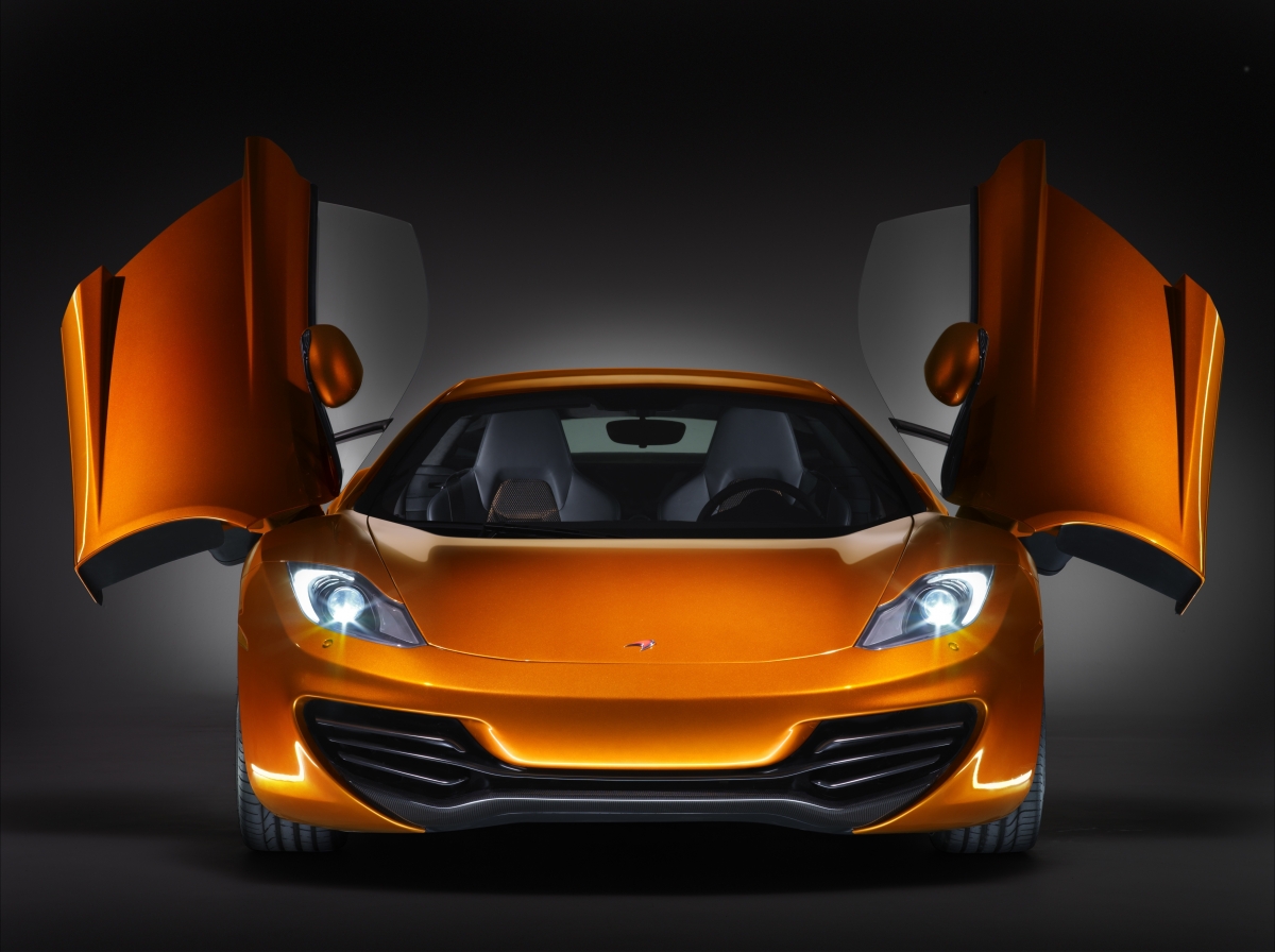 McLaren MP4-12C supercar 4