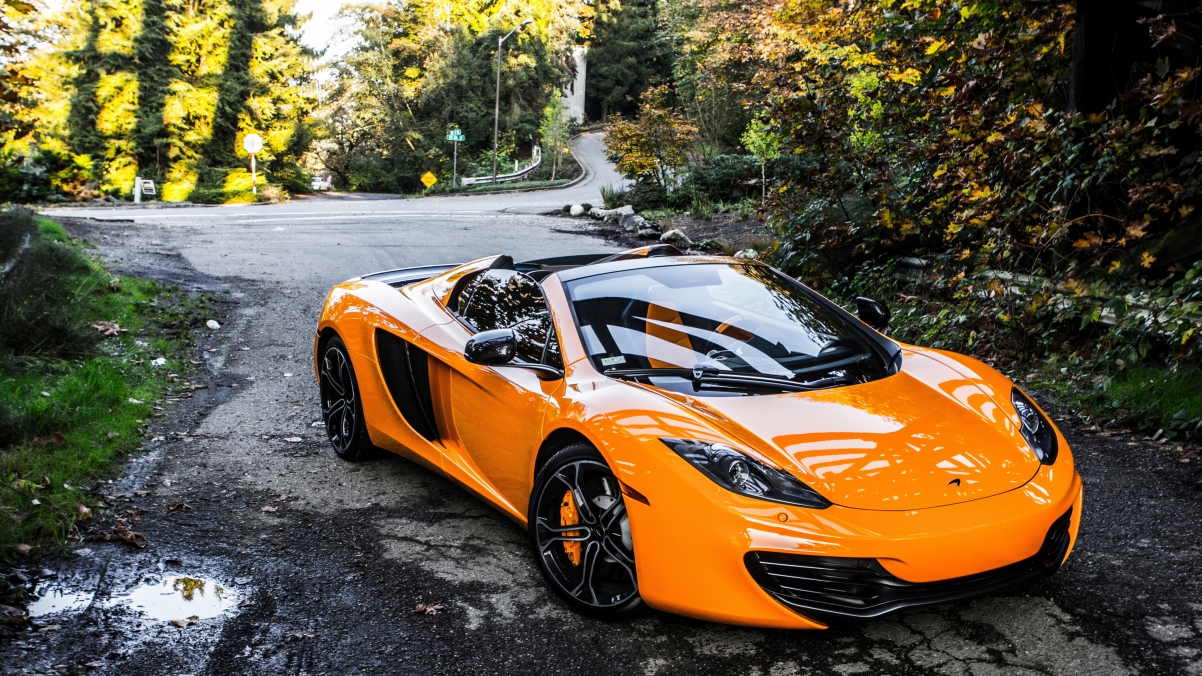 McLaren MP4-12C supercar