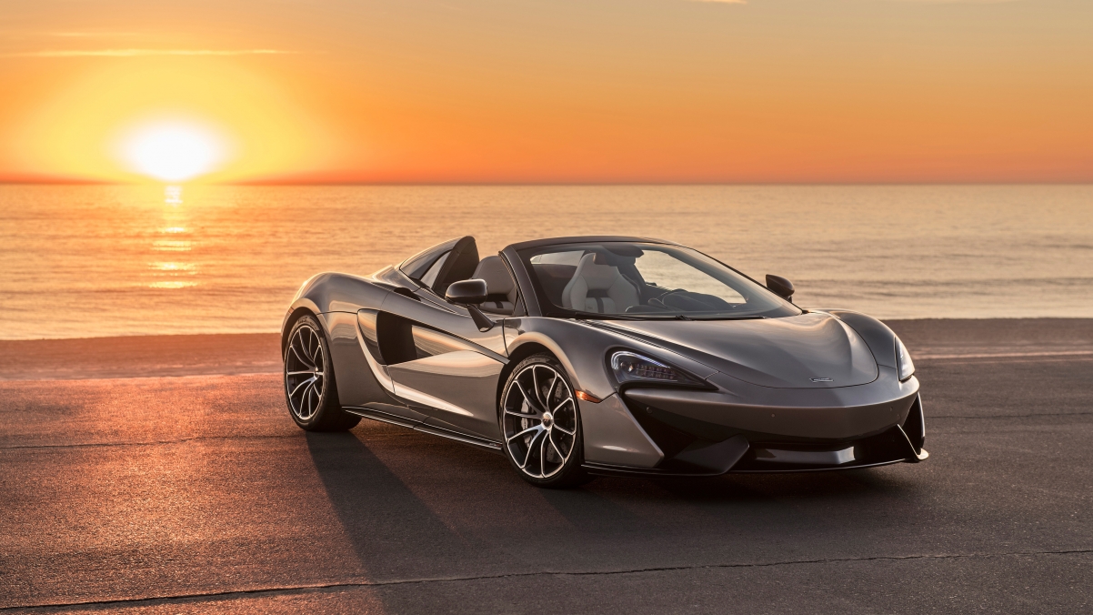 McLaren 570S supercar 4k wall