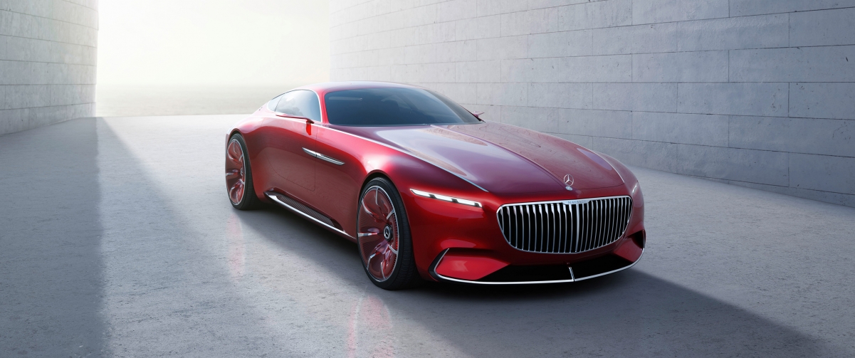 Red envelope Mercedes-Benz Maybach 3440x144