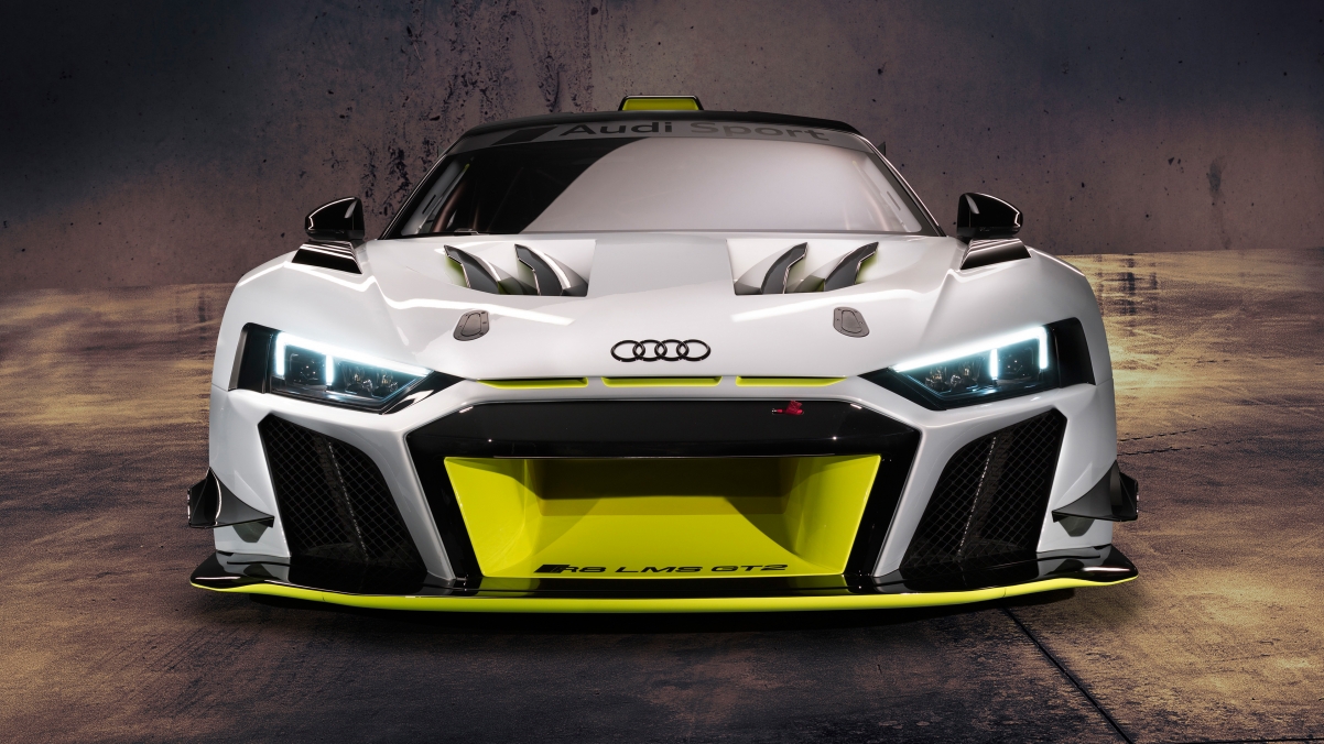 Audi r8 lms gt2 race