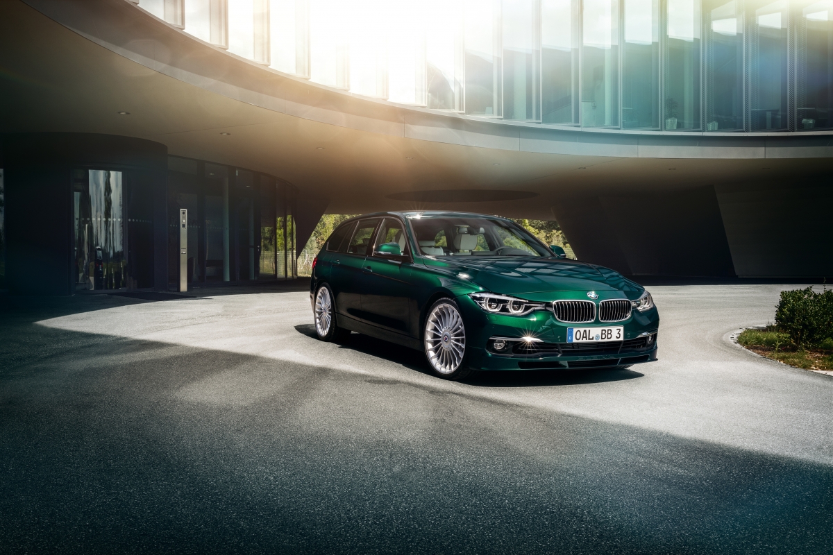 b3 bmw green BMW car 4K illustration