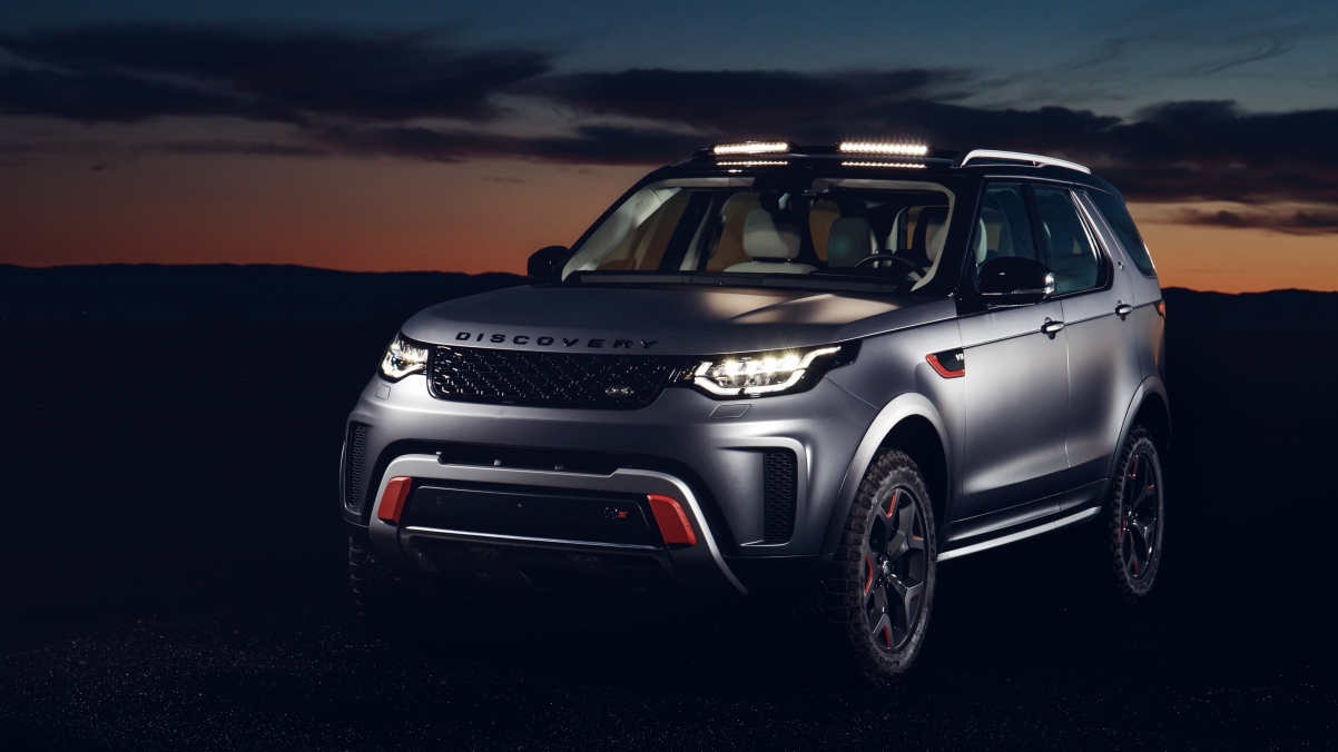 2018 Land Rover Discovery SVX 4k Wallpaper