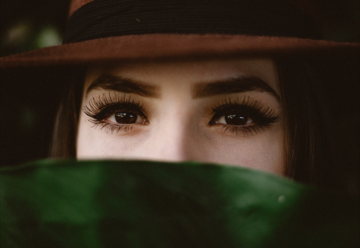 Character photography girl eyes hat
