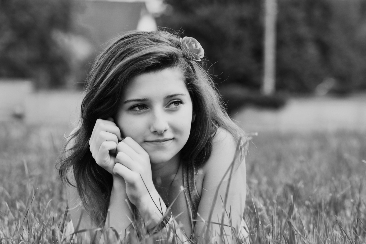 Girl black and white portrait photography 4K illustration