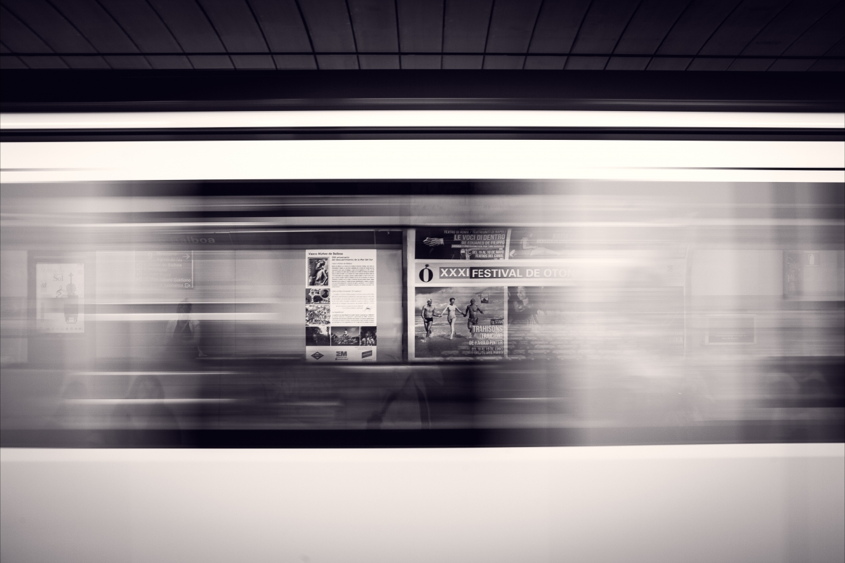 Subway take-off platform, station platform