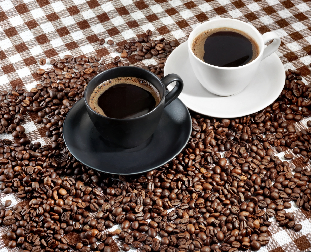 Coffee beans cup 4k pictures