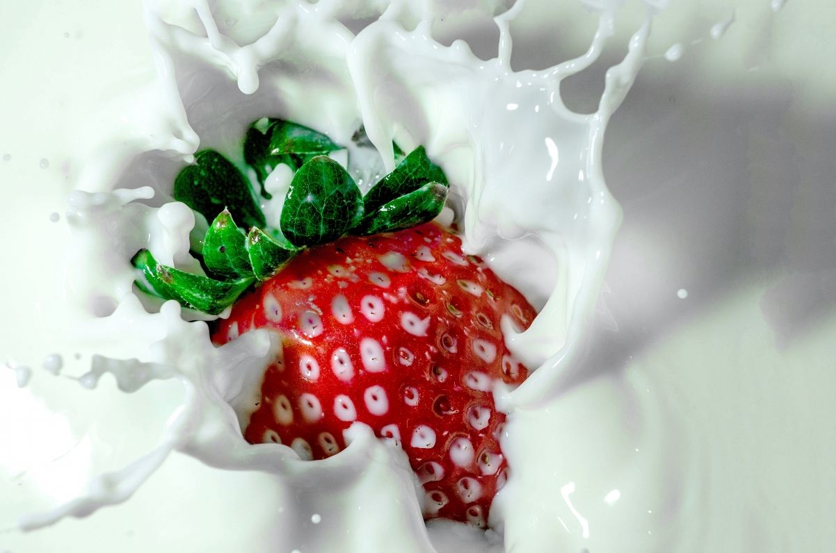 Strawberry Milk Milk Strawberry 4K Illustration