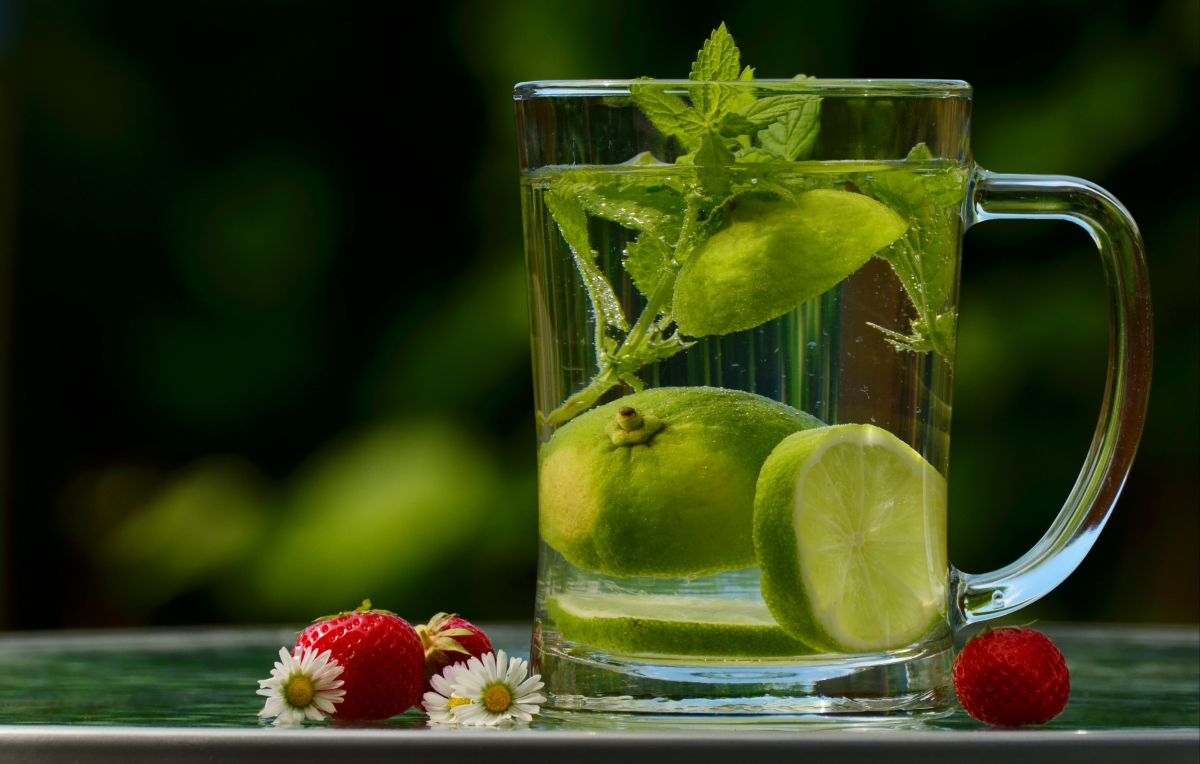 Glass of water detox water lemon