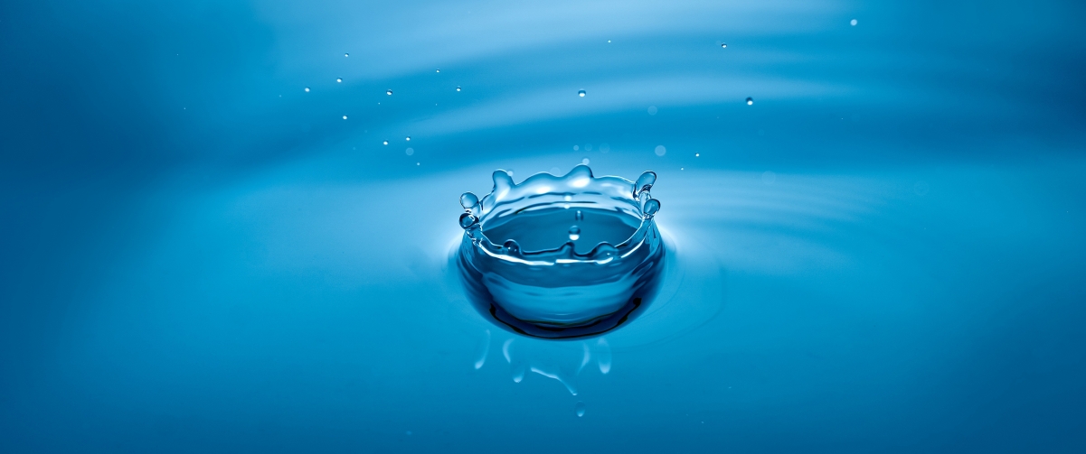 Water drops 3440x1440 wallpaper