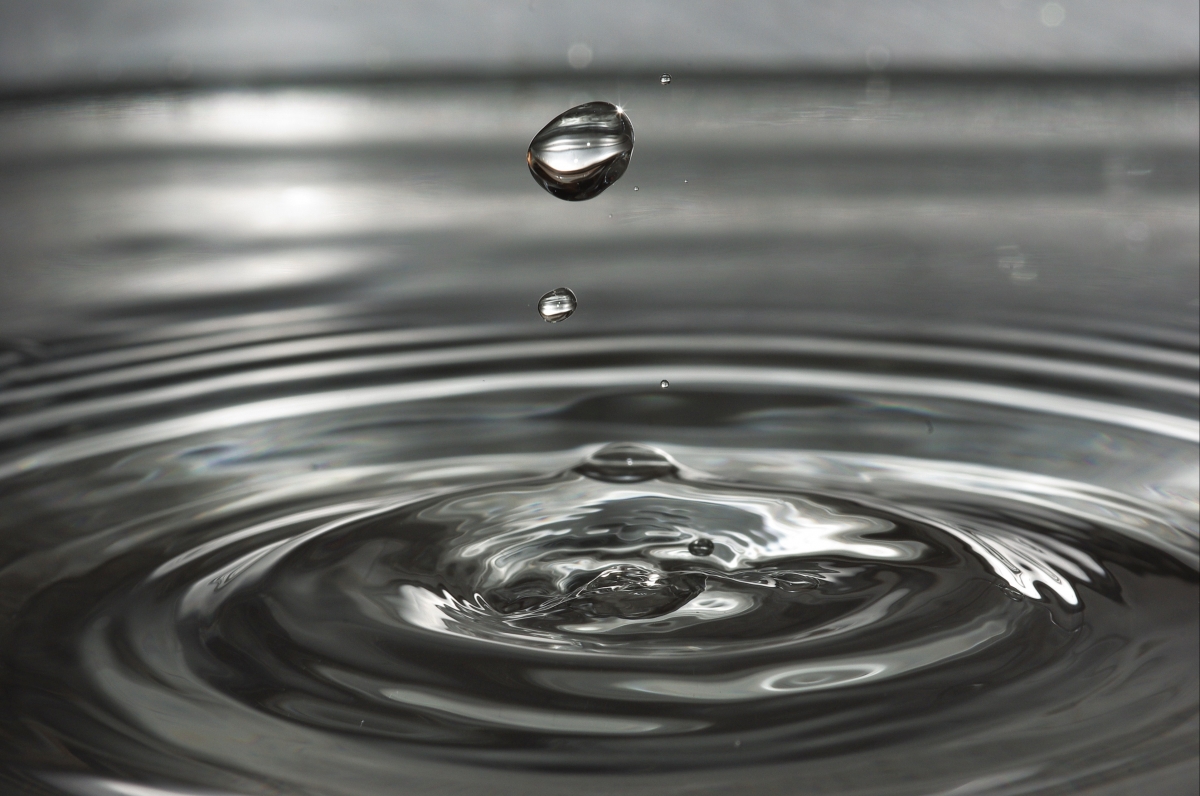 Water drop water wave black and white photo 4K wall