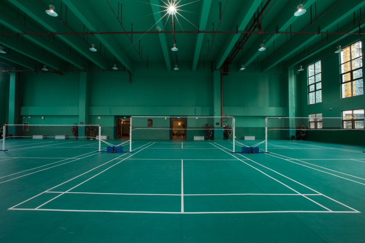Indoor badminton court 5k picture material