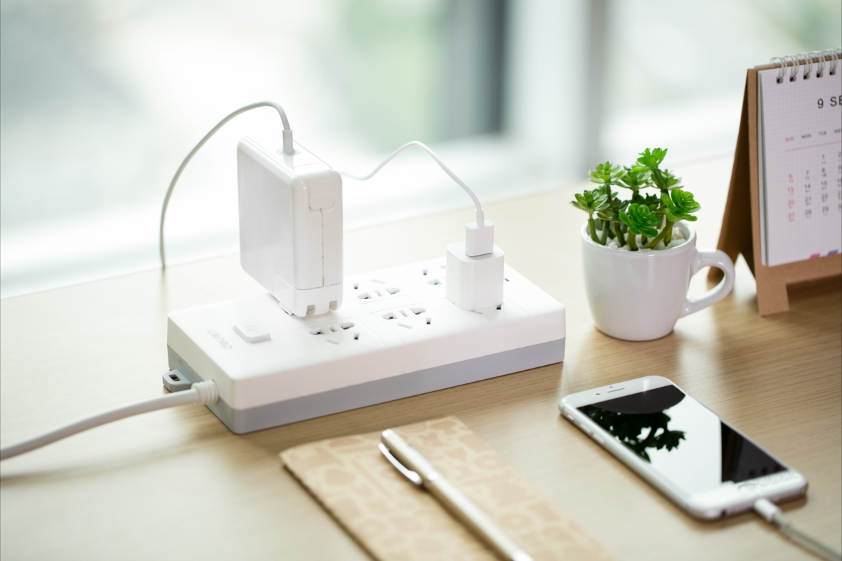 Fresh learning green plant art desktop pendulum