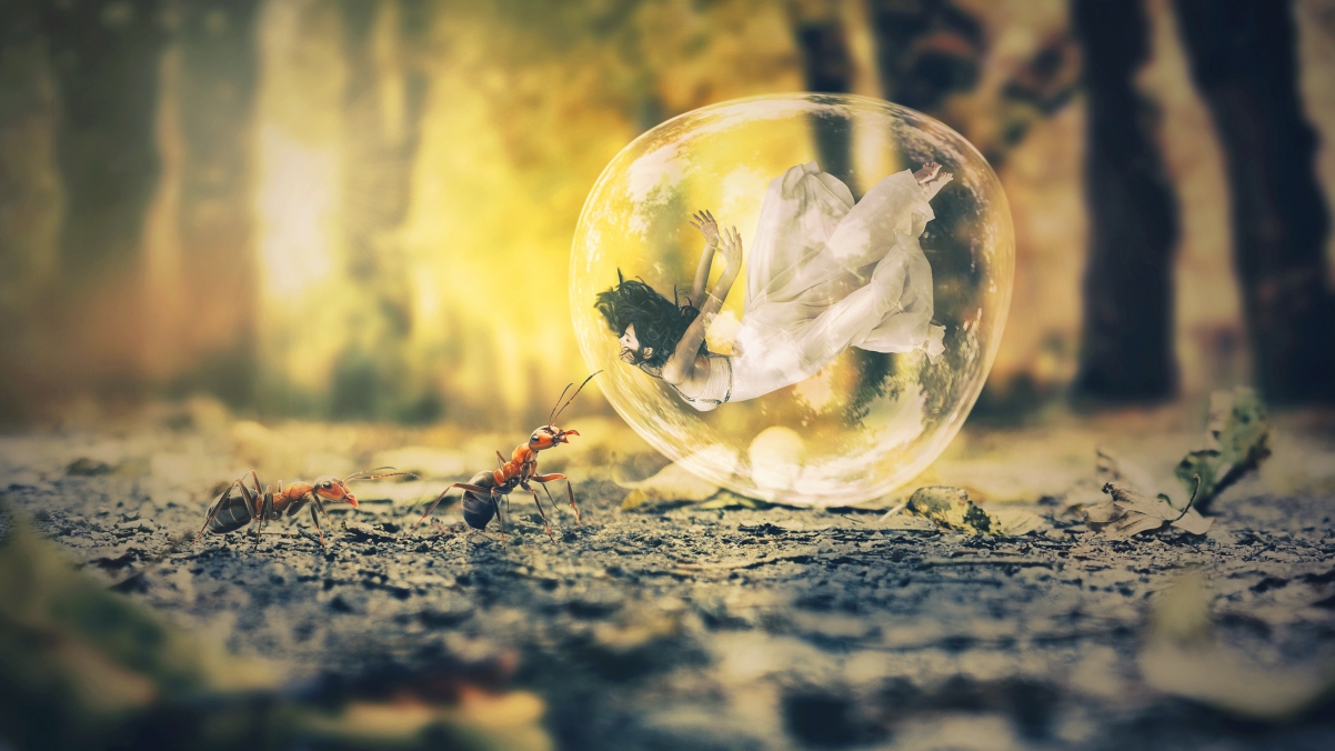 Girl bubble ant autumn dream