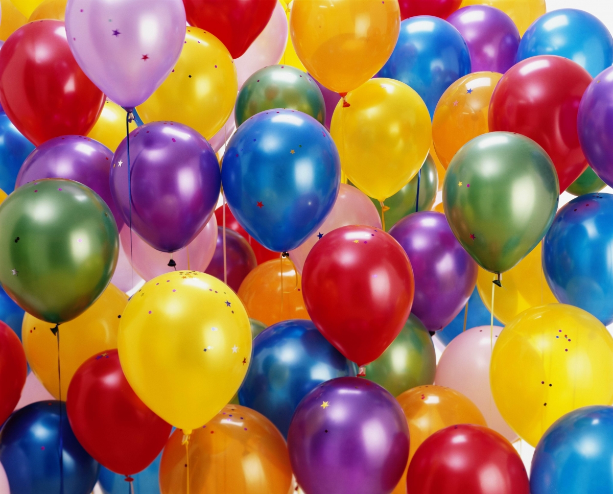 Colorful balloons in the sky 4K wallpaper