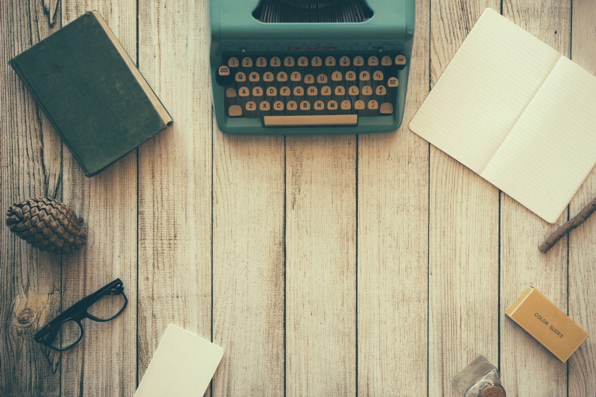 Typewriter book notebook paper to do