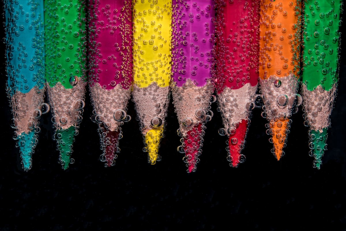 Color pencils with bubbles in water 6