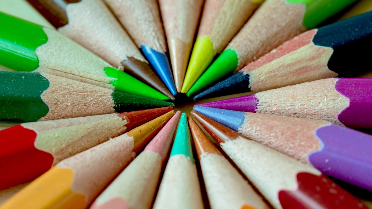 Pen crayon color red yellow purple